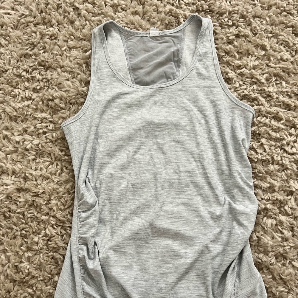 Old navy maternity workout top
